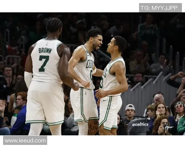 雅典与凯尔特人精彩对决直播全程回顾与分析