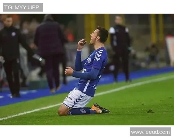 斯特拉与卡昂的对决分析及比赛前瞻展望